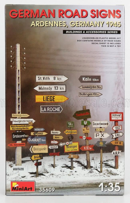 ACCESSORIES | GERMAN ROAD SIGNS MILITARY ARDENNES GERMANY 1945 | /