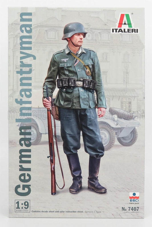 FIGURES | GERMAN MILITARY INFANTRYMAN 1945 |1 /9