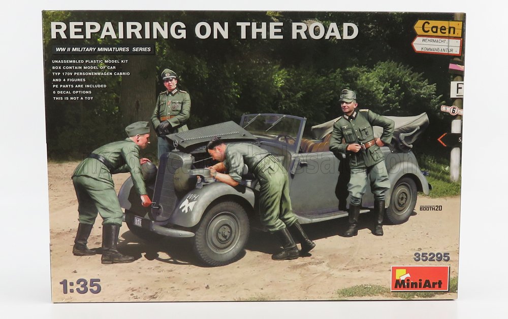 MERCEDES BENZ | TYPE 170V MILITARY 1936 - REPAIRING ON THE ROAD | /