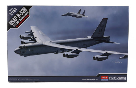 BOEING | B-52G USAF AIRPLANE 20th BS BUCCANEERS MILITARY 1952 | /