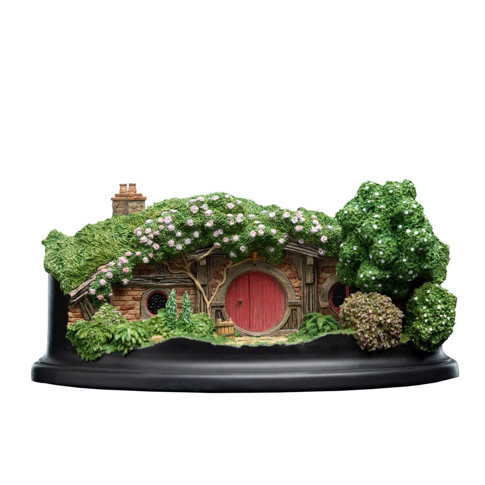 The Hobbit Statue Hobbit Hole 22 Pine Grove